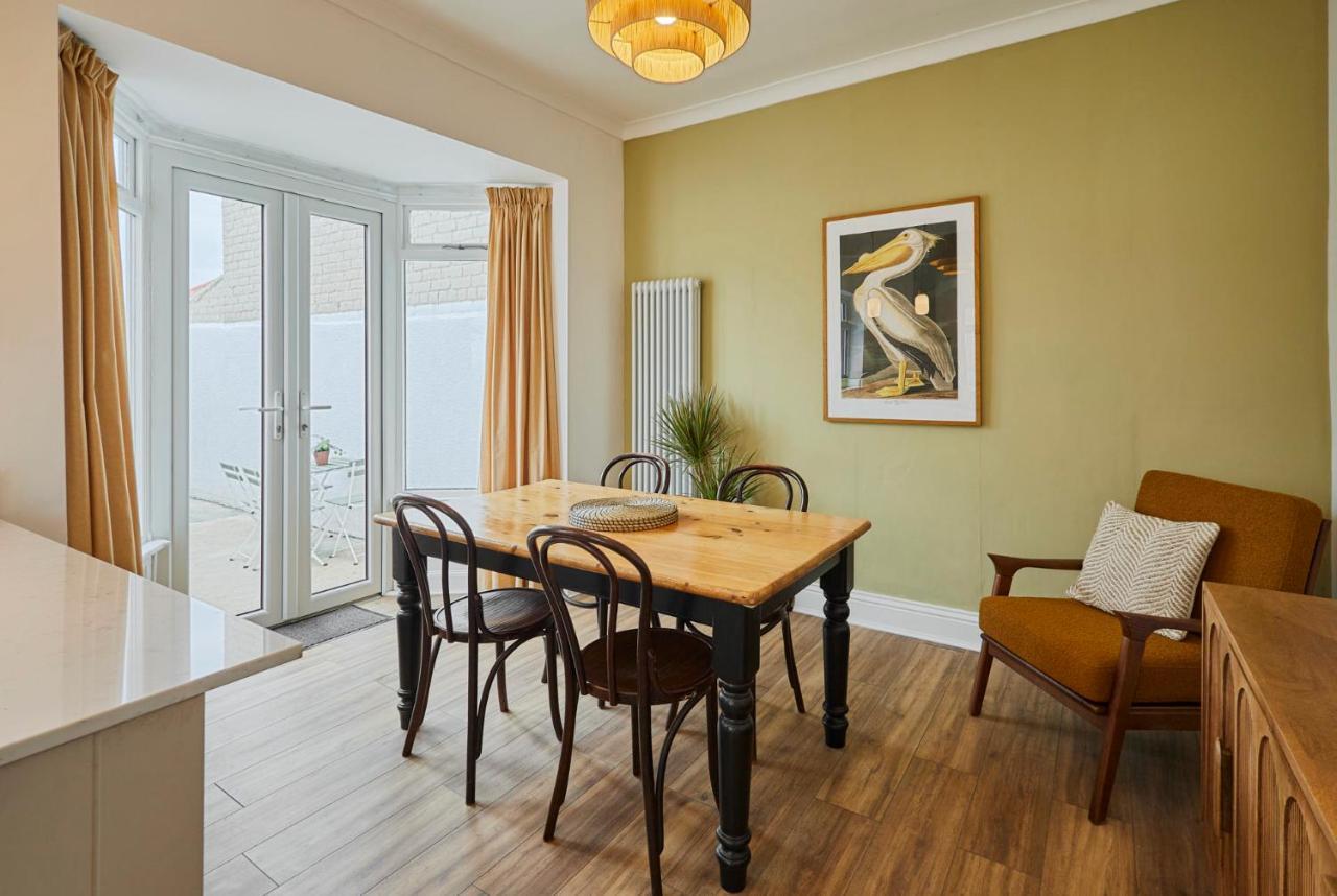 Host & - Sunbeam House