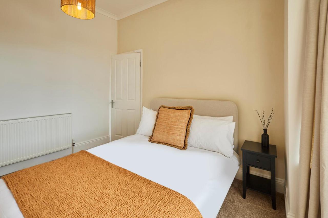 Host & - Sunbeam House * Saltburn-by-the-Sea
