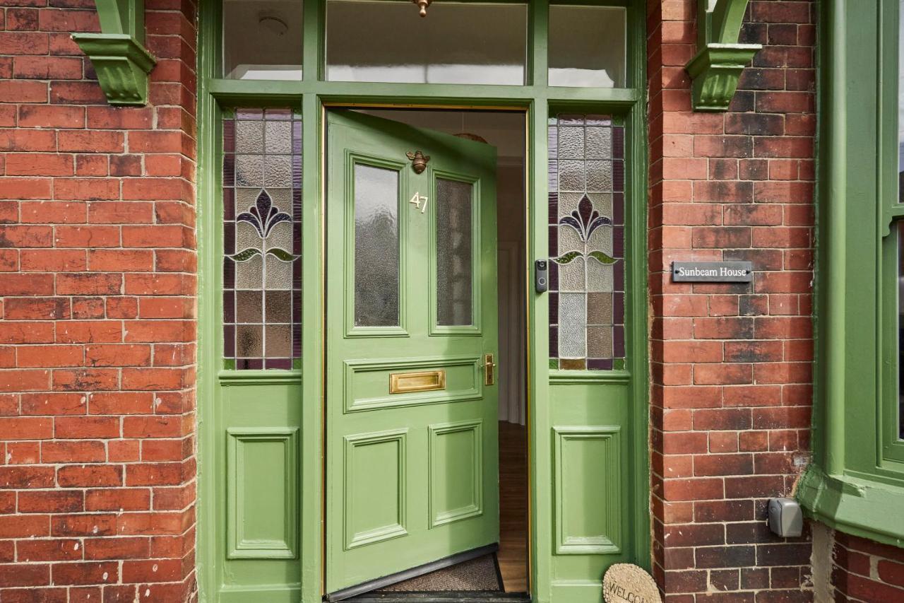 Host & - Sunbeam House